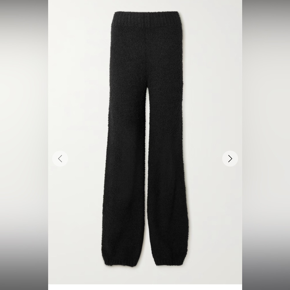 Onyx Skims Joggers.